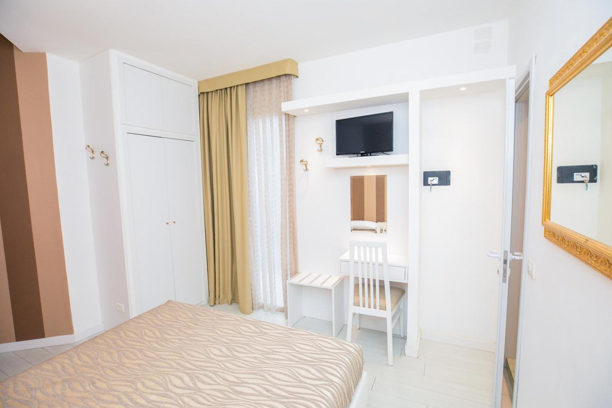 Hotel Brienz Bellaria-Igea Marina Zewnętrze zdjęcie