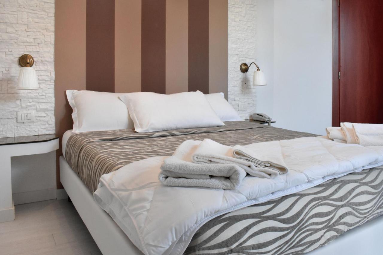 Hotel Brienz Bellaria-Igea Marina Zewnętrze zdjęcie